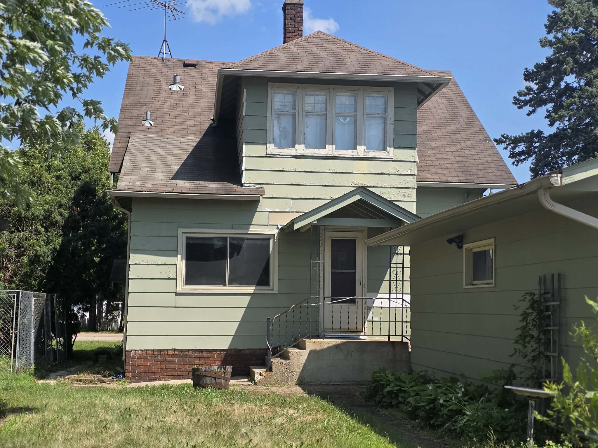 Property thumbnail image